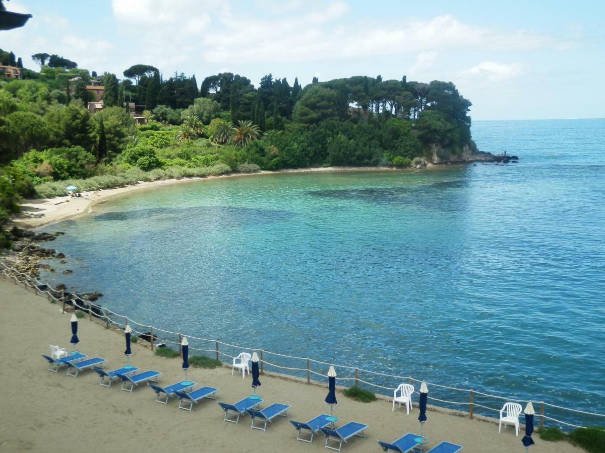 La Casetta In Piazza Porto Santo Stefano  Bagian luar foto